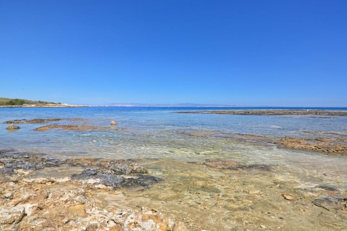 Seaview Luxury Villa Jacuzzi & Pool! 2 Min Beach Protaras Exterior photo
